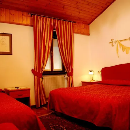 Albergo Garni Cavento Pinzolo Exterior foto