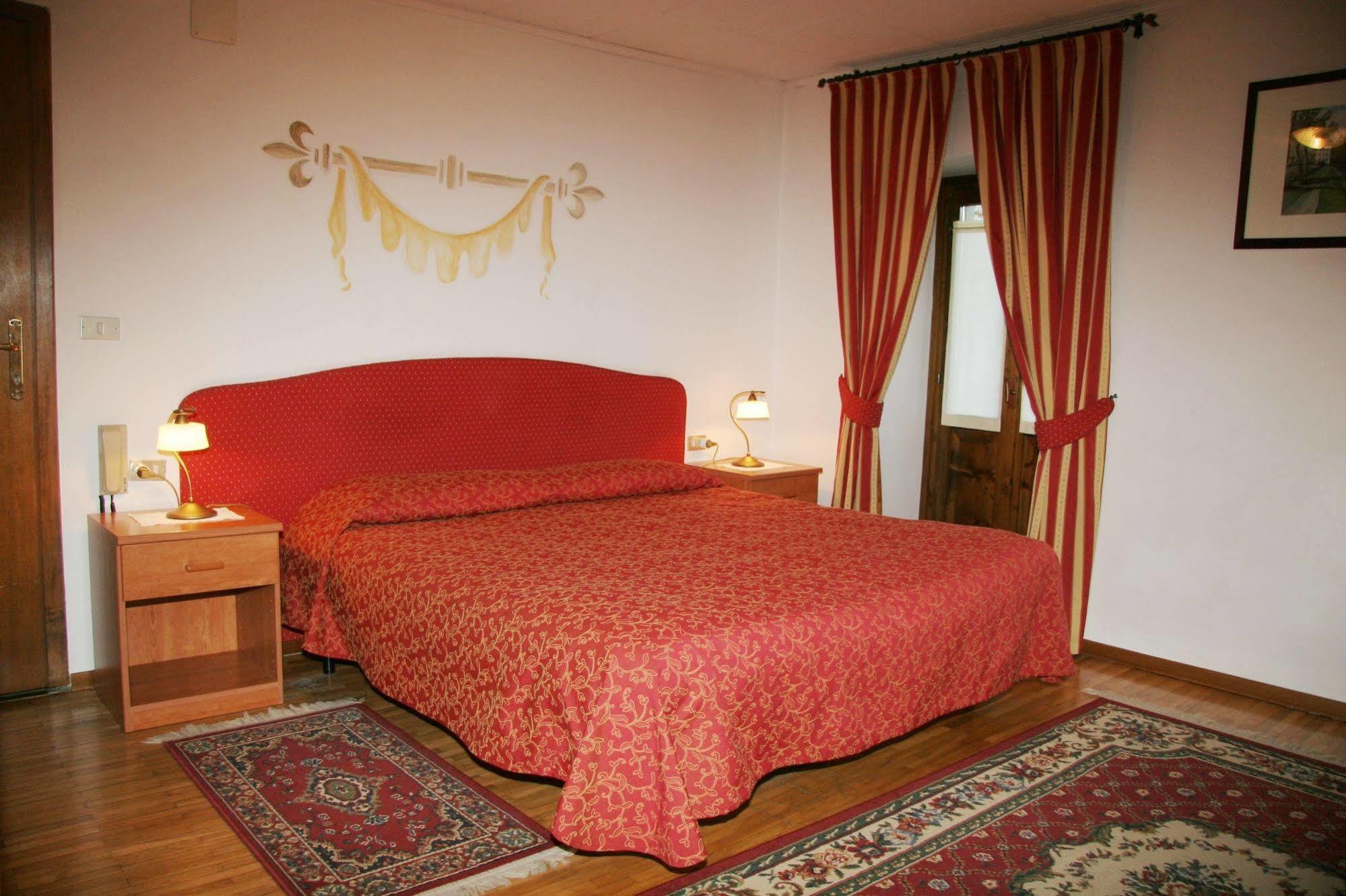 Garni Cavento Hotel